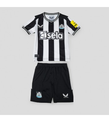 Newcastle United Replica Home Stadium Kit for Kids 2023-24 Short Sleeve (+ pants)